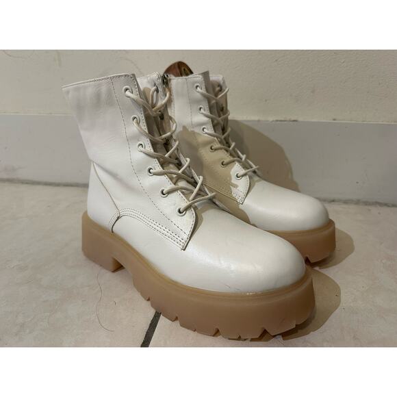 Bershka woman’s boots platform 1.5” white size 40 US 8.5‎ 1239/860/001 3874 - Picture 1 of 8